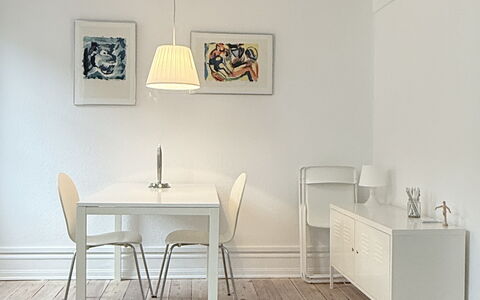 Østerbro - 4 People - 1br - Close To Nordhavn: Living Room