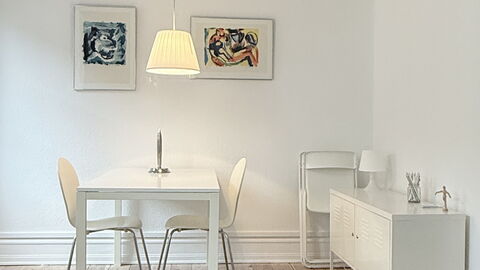 Østerbro - 4 People - 1br - Close To Nordhavn: Living Room