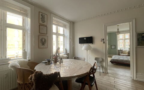 Nørrebro - Perfect For 2-3 Persons: Dining Room, Living Room