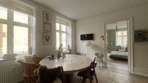 Nørrebro - Perfect For 2-3 Persons: Dining Room, Living Room