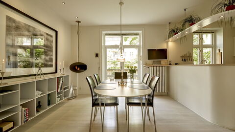 Frederiksberg - 2 Bedrooms: Dining Room, Kitchen