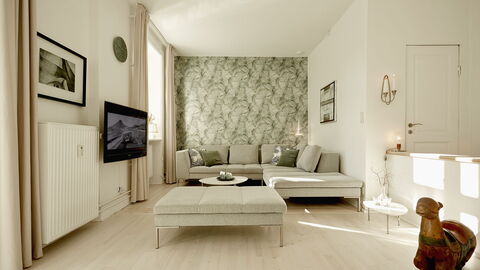 Frederiksberg - 2 Bedrooms: Living Room