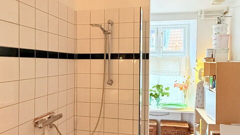 Center - Latiner Neighbourhood: Bathroom