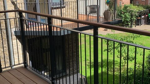 Vesterbro - 2 Bedrooms - Close Tivoli: Balcony / Terrace / Patio