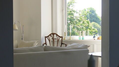 Copenhagen Lakes - 2 Bedrooms: Living Room