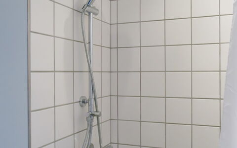 Østerbro - 1 Bedroom Apartment: Bathroom