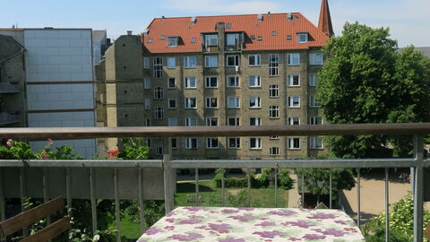 Østerbro - 1 Bedroom Apartment: Balcony / Terrace / Patio, Building Exterior, Outdoor