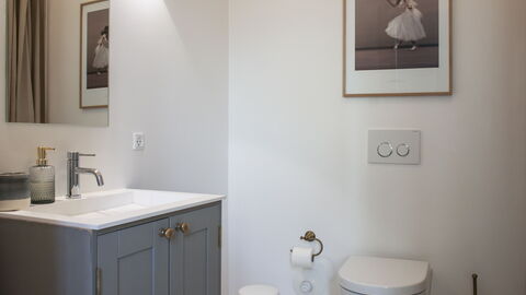 Luxury Apartment In The Heart Of Copenhagen: Bathroom