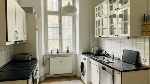 Center-inner City-2 Bedrooms-close To Everything