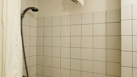 Center-inner City-2 Bedrooms-close To Everything