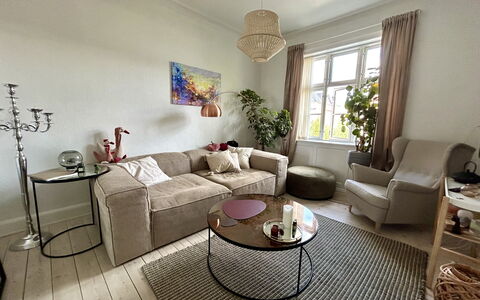 Østerbro-1 Bedroom-2 People-close To Metro: Living Room