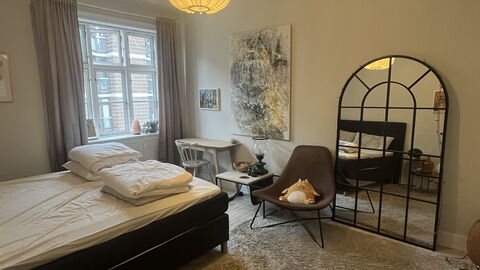 Østerbro-1 Bedroom-2 People-close To Metro: Bedroom