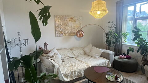 Østerbro-1 Bedroom-2 People-close To Metro: Living Room