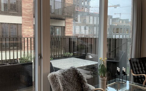 Frederiksberg - Carlsberg City - 2 Bedrooms: Balcony / Terrace / Patio, Living Room