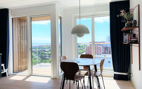 Amager Strandvej - Close To The Beach: Balcony / Terrace / Patio, Dining Room, Living Room