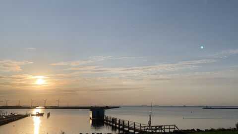 2 Bedrooms - 5 People - Close To Metro: Balcony / Terrace / Patio, Outdoor