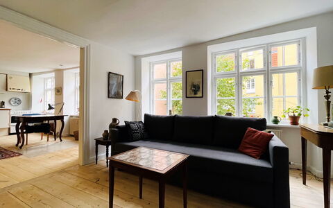 Close To Tivoli - 1 Bedroom - 4 People: Living Room