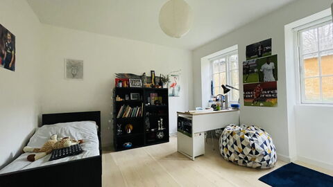 Frederiksberg - 3 Bedrooms - 2 Bathrooms - 5 Peopl: Bedroom