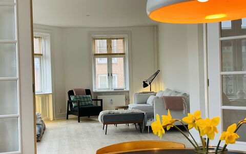 Close To The Lakes - 4 People