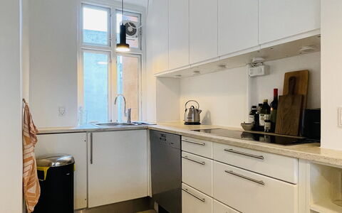 Close To The Lakes - 4 People