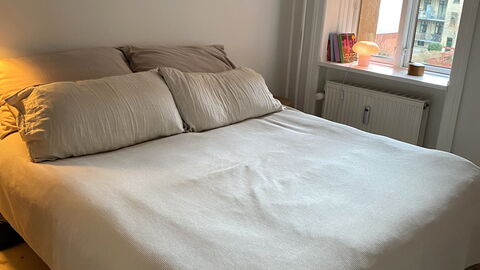 Close To The Lakes - 4 People: Bedroom