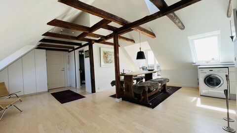 Amager - 5 People - 2 Bedrooms - Balcony: Dining Room, Kitchen, Living Room