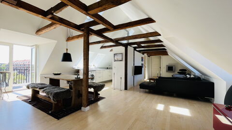 Amager - 5 People - 2 Bedrooms - Balcony: Dining Room, Kitchen, Living Room