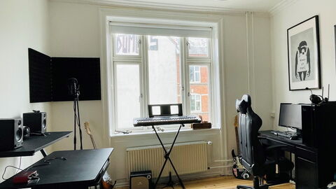 Cozyness - Vintage Apartment At Nørrebro: Bedroom