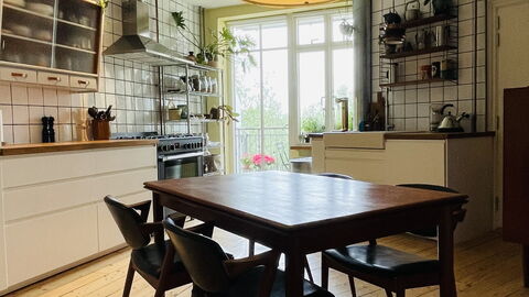 Cozyness - Vintage Apartment At Nørrebro: Dining Room, Kitchen