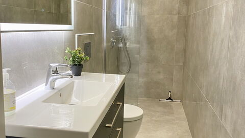 3 Bedrooms - 6 People - Østerbro: Bathroom