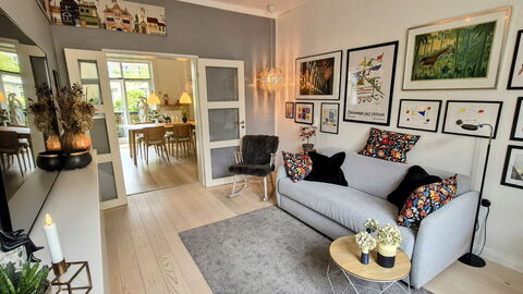 Close To Tivoli - 2 Bedrooms: Dining Room, Living Room