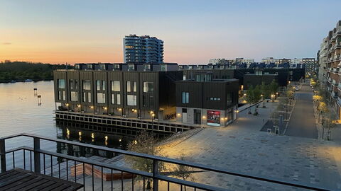 2 Bedrooms - 4 People - Free Parking: Balcony / Terrace / Patio