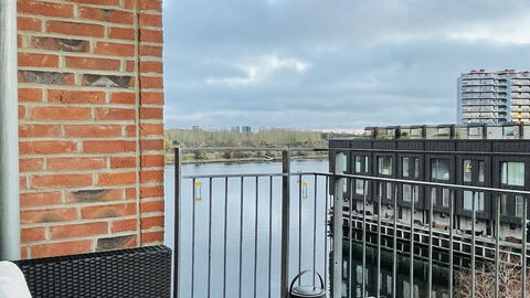 2 Bedrooms - 4 People - Free Parking: Balcony / Terrace / Patio, Outdoor