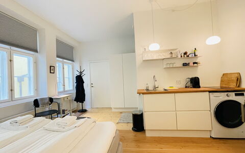 Studio - Strandgade - Christianshavn - Super Area: Bedroom, Kitchen, Living Room