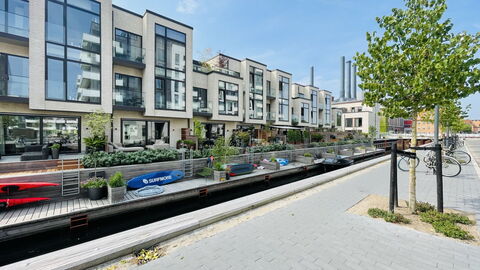 1 Br-2 People -super View Balcony- Parking: Outdoor