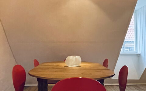 Absolute Center - 1 Br - 2 People - Inner City: Dining Room