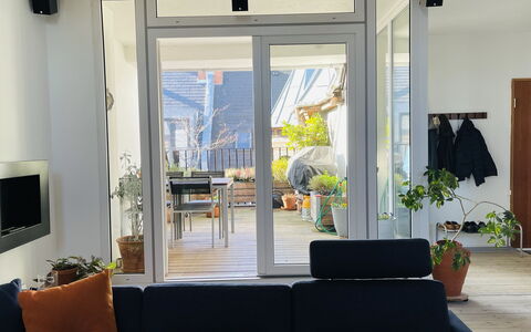 Vester Voldgade - Elegant 1 Bedroom Near Strøget: Balcony / Terrace / Patio, Living Room