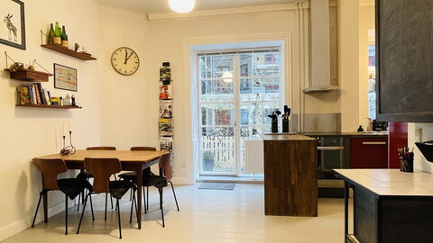 Østerbro - 2 Bathrooms - 3 Br - 5 People: Dining Room