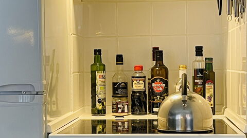 4 People - Super Location: Room Detail