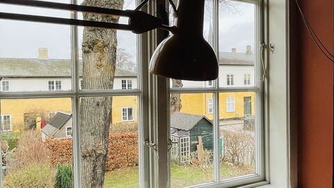 4 People - Super Location: Room Detail