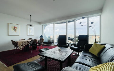 Sydhavnen - Best View - 1 Br - 2 People: Dining Room, Living Room