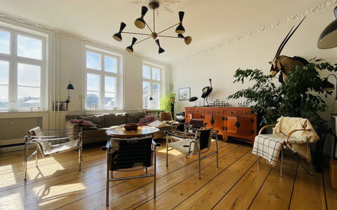 Center - Close To The Parlament - Tivoli - 3 Br: Living Room