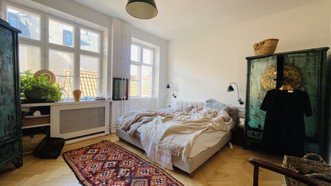 Center - Close To The Parlament - Tivoli - 3 Br: Bedroom