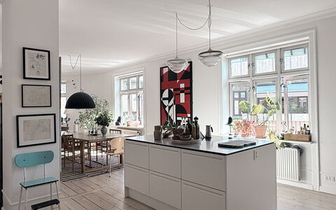 Frederiksberg - Close To Tivoli - 4 Br - 6 People: Dining Room, Kitchen, Living Room, Other Room