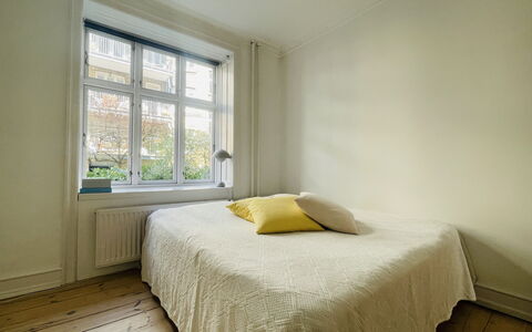 Østerbro - 2 Br - 3 People - Close Metro: Bedroom