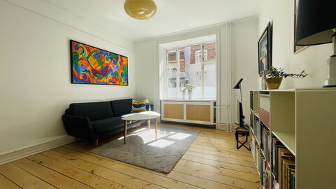 Østerbro - 2 Br - 3 People - Close Metro: Living Room