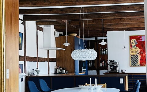 Ultimate Location - Private Roof Terrace - 2 Bedrooms - 4 People: Dining Room, Kitchen