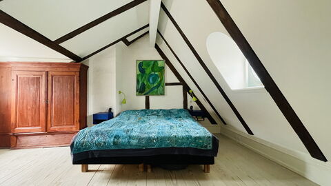 Ultimate Location - Private Roof Terrace - 2 Bedrooms - 4 People: Bedroom