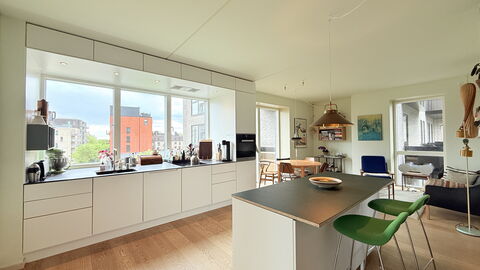 Close To Beach - 3 Br - 5 People - Balcony