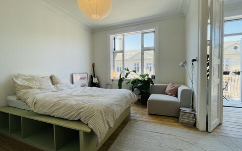 Vesterbro-2 Br - Close To Meatmarket - 4people -metro: Bedroom